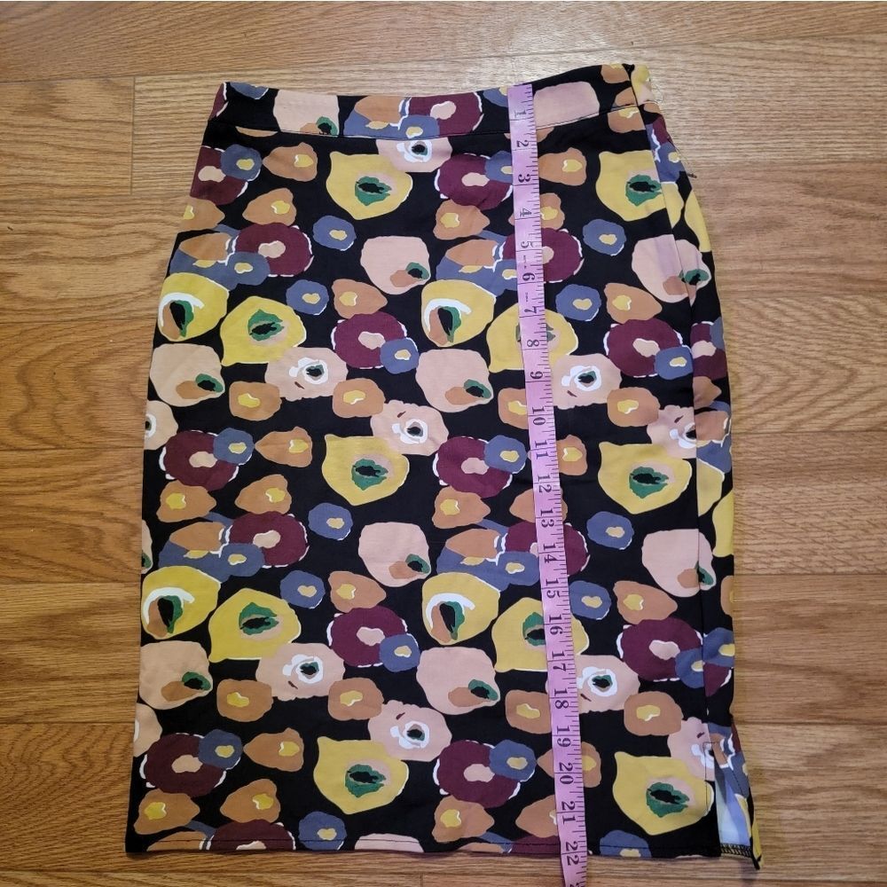Modcloth Abstract Pencil Skirt - Picture 6 of 13